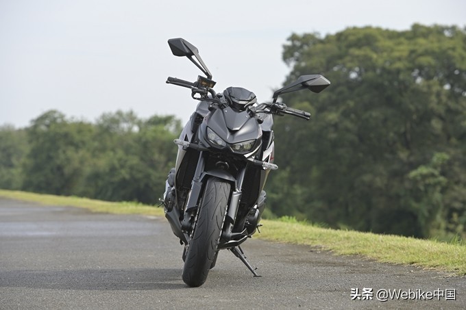 测评川崎zrx1200视频,川崎z1000和宝马s1000r选哪个