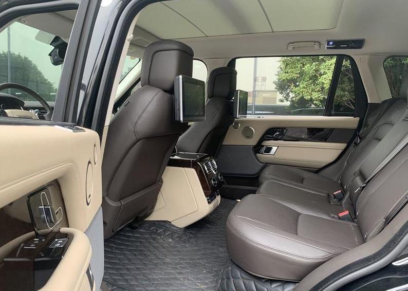 路虎揽胜3.0tl6传世加长版,路虎揽胜3.0l6传世版街拍