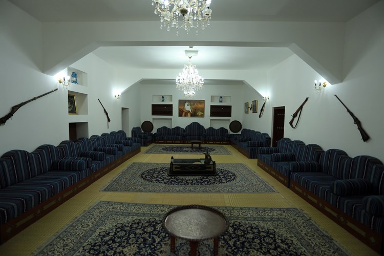 阿联酋第一位总统扎伊德阿布扎比,阿联酋阿布扎比现任酋长