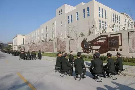 火箭军工程大学2018招生录取线,火箭军工程大学2023招生简章河北