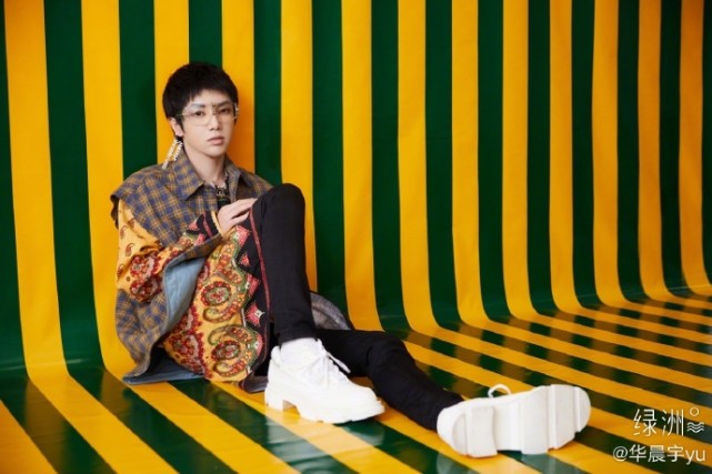 为什么华晨宇植发效果好,华晨宇植发图片是真的吗