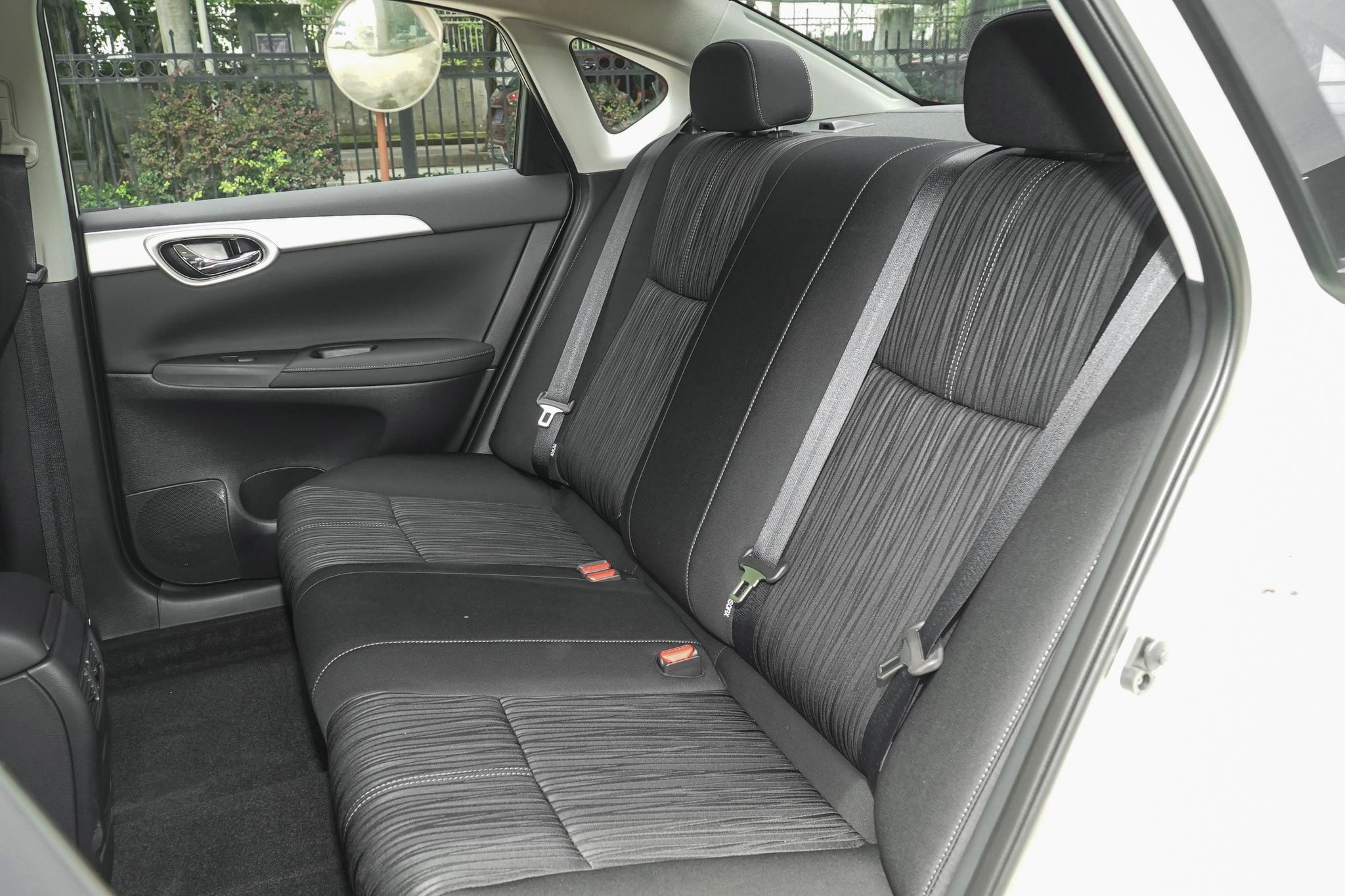 口碑好又便宜的日产轩逸,日产天籁动力小