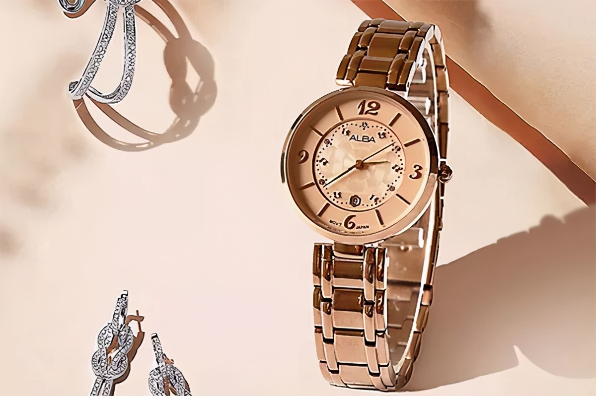 千元左右什么手表值得入手,10万块钱以内的手表买哪种好