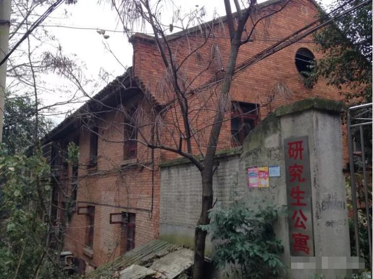 全国大学最差宿舍和最好宿舍对比!人与人的差距怎么就这么大呢?