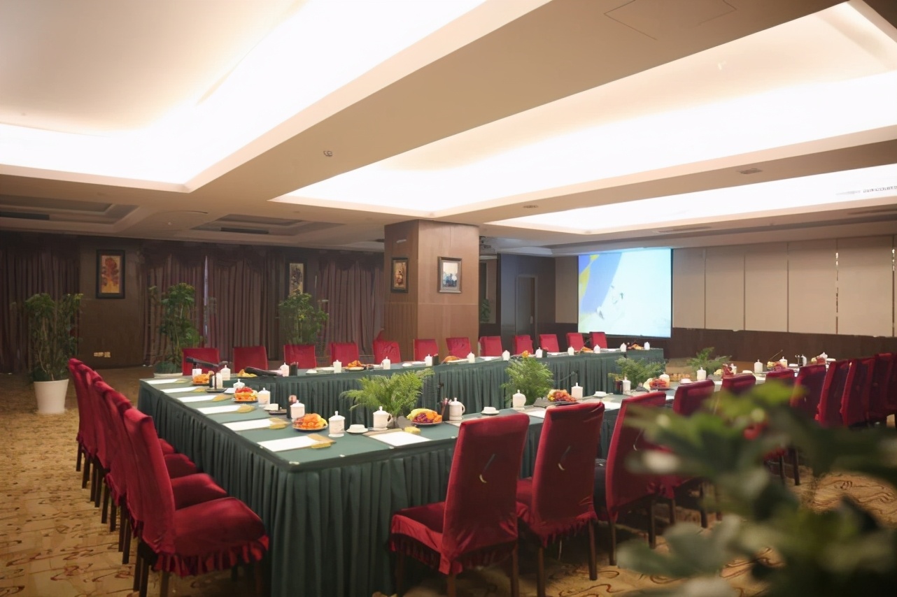 石阡温泉小镇99元套票,石阡古温泉团购5人票