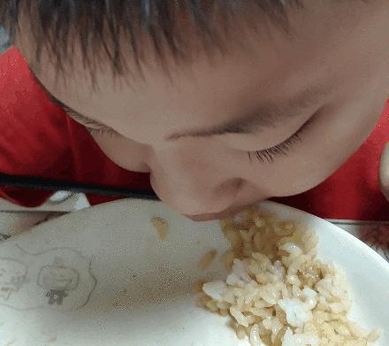 中国用了占世界多少的耕地,我国用占世界百分之几的耕地