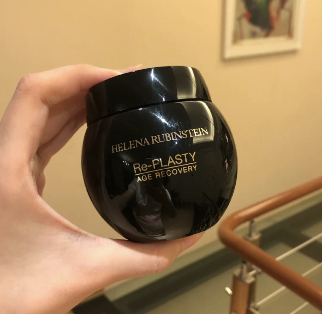 熬夜面霜推荐女生,经常熬夜用什么贵妇面霜