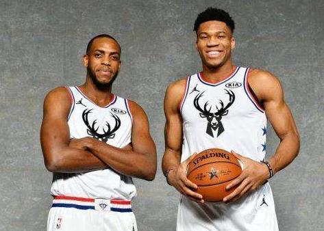 库里之前是湖人队的吗,库里是勇士队还是湖人队