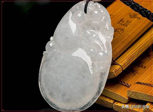 冰种无色和冰糯种有色选哪个,翡翠佛公冰种好还是冰糯种好