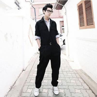 鹿晗三个人高街穿搭,鹿晗潮男穿搭