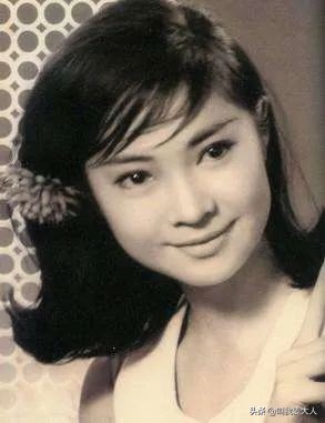 谢贤年轻时婚姻视频,谢贤两段婚姻图片