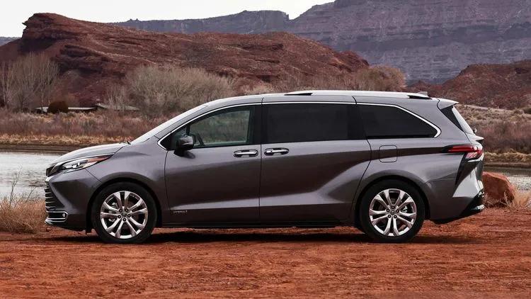 2023款改款广汽丰田赛那上市,广汽丰田赛那预售32-42万元