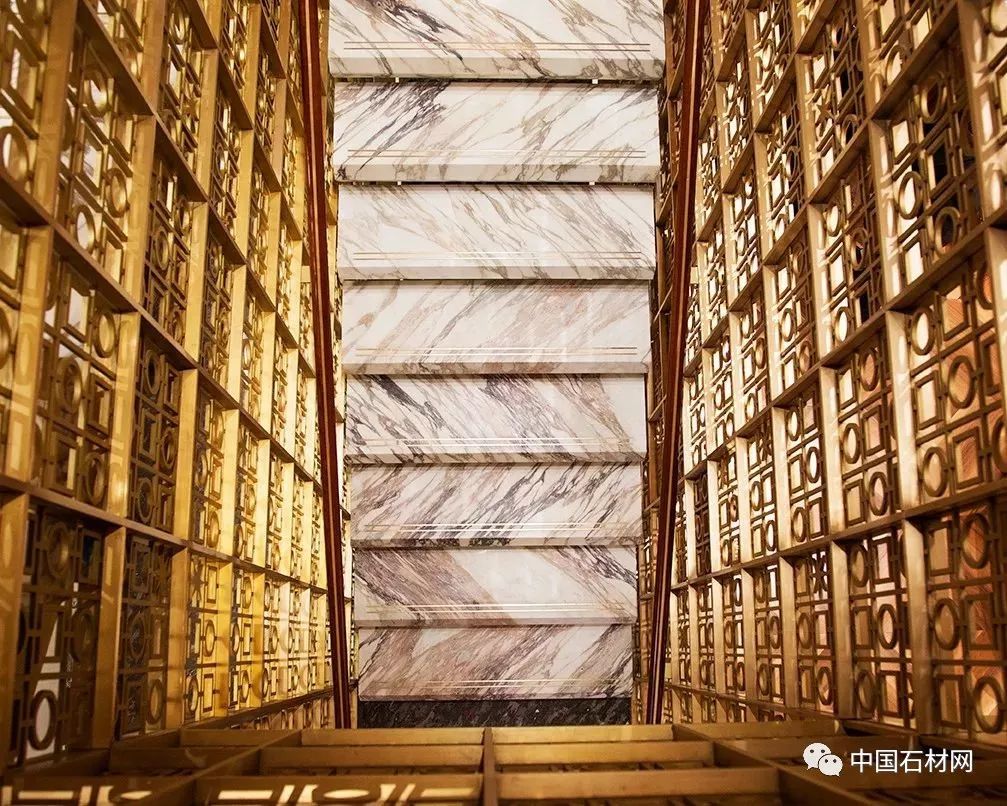 18平奢侈品店装修,奢侈品18店