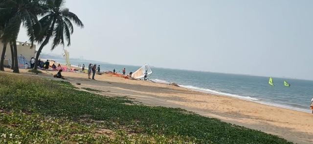 西秀海滩是海口唯一的帆船基地,海口西海岸海滩公园
