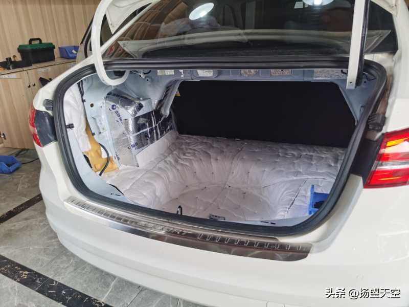 福睿斯内饰异味怎么处理,福睿斯冬季冷车时暖风异味