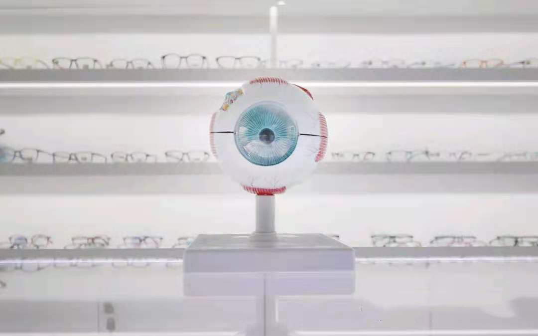 云智医学验光配镜中心,哈医大云智医学验光配镜中心