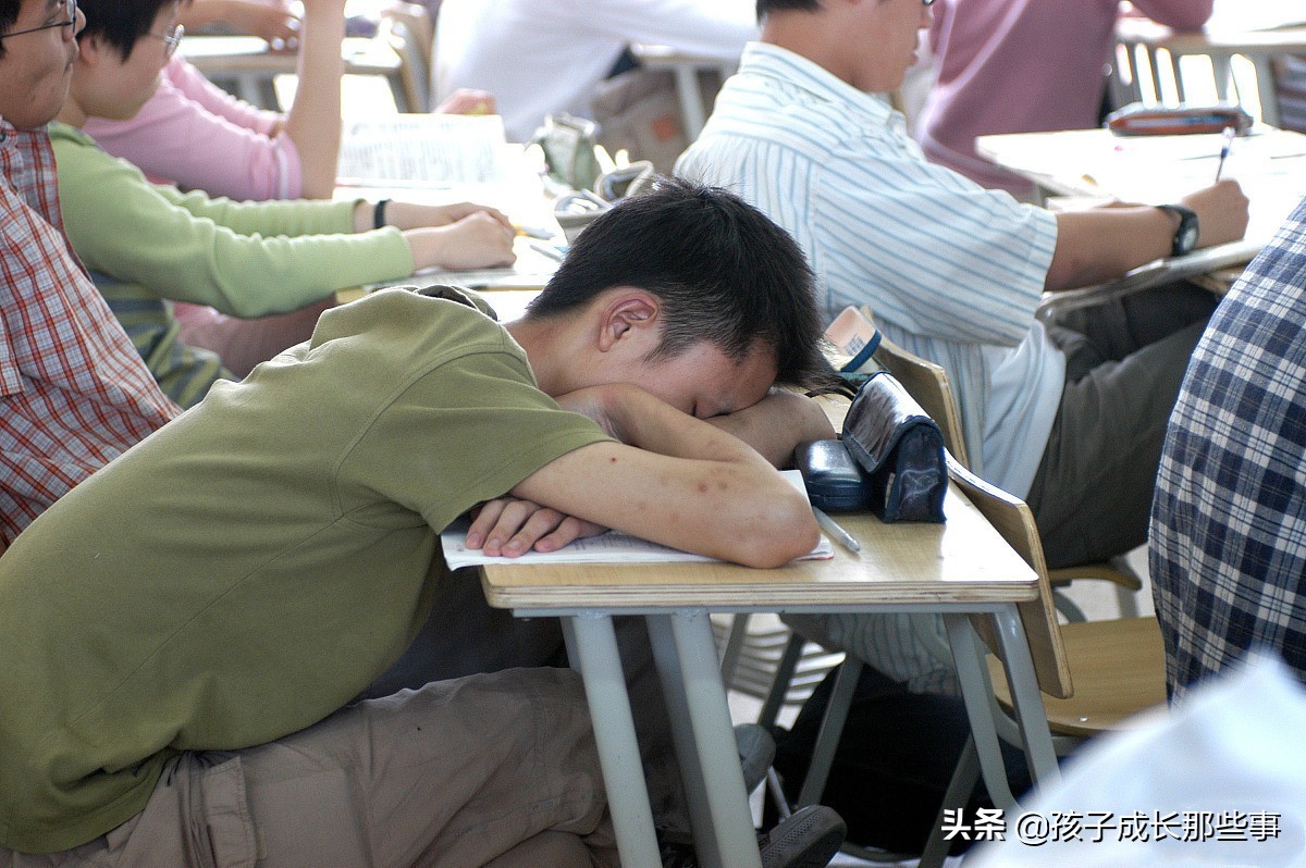 老师劝小学生留级家长怎么应对,小学学习不好学校有权利让留级吗