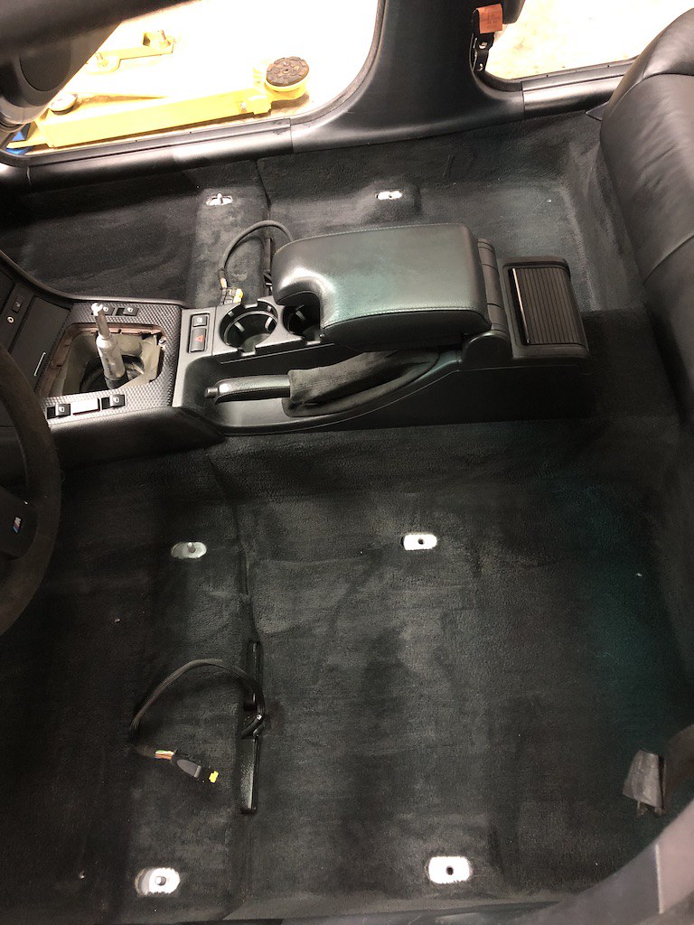 05年宝马3系整理：用宝来换来的抛锚车在专业修理工手中变废为宝