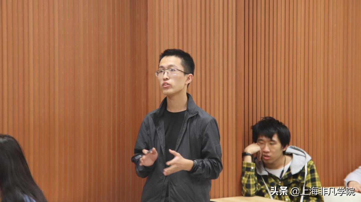 大学生创业如何规避融资风险,大学生创业如何把握机遇的案例