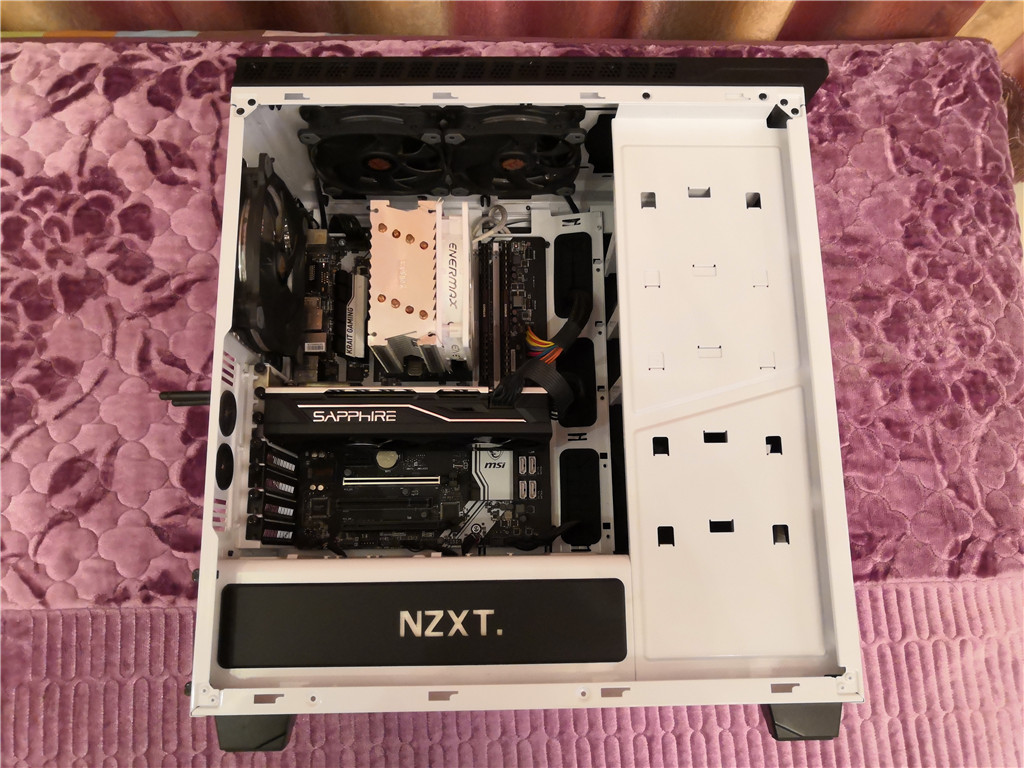 显卡5600和5600xt对比,千元入门显卡