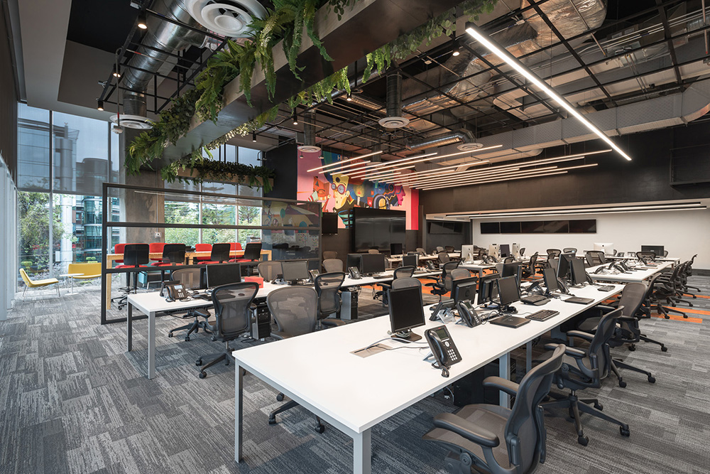 活力多彩Santander桑坦德银行墨西哥办公设计欣赏