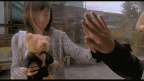 昆凌碰瓷侯佩岑后最新大片,昆凌碰瓷的心理