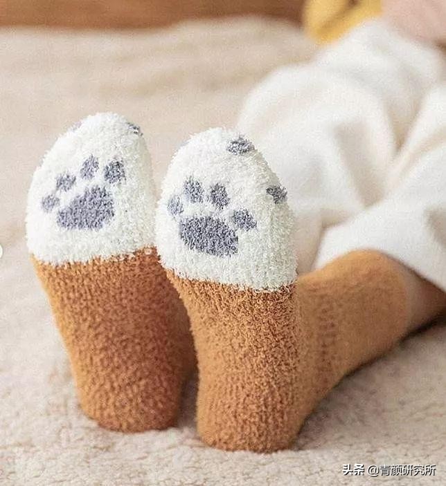 冬日暖脚可爱袜子,冬季可爱袜子