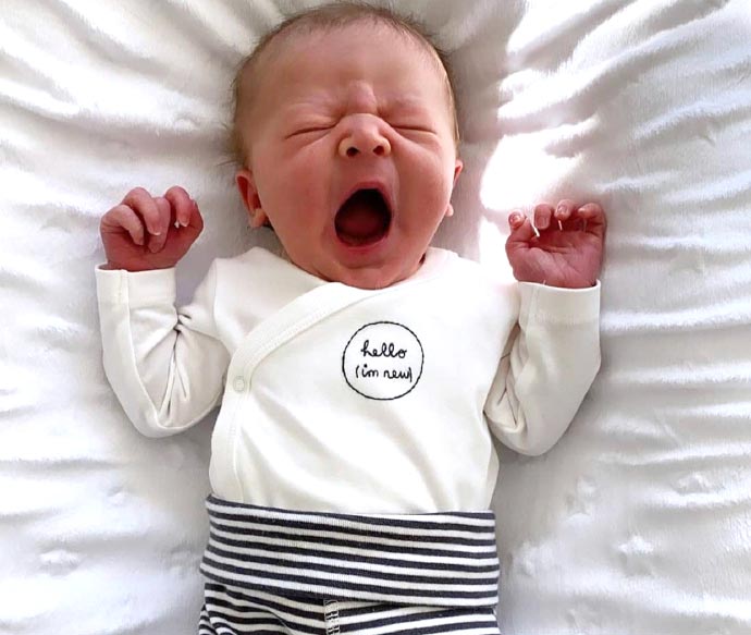 宝宝哭闹不睡觉的解决小方法,宝宝哭闹但不说话怎么引导