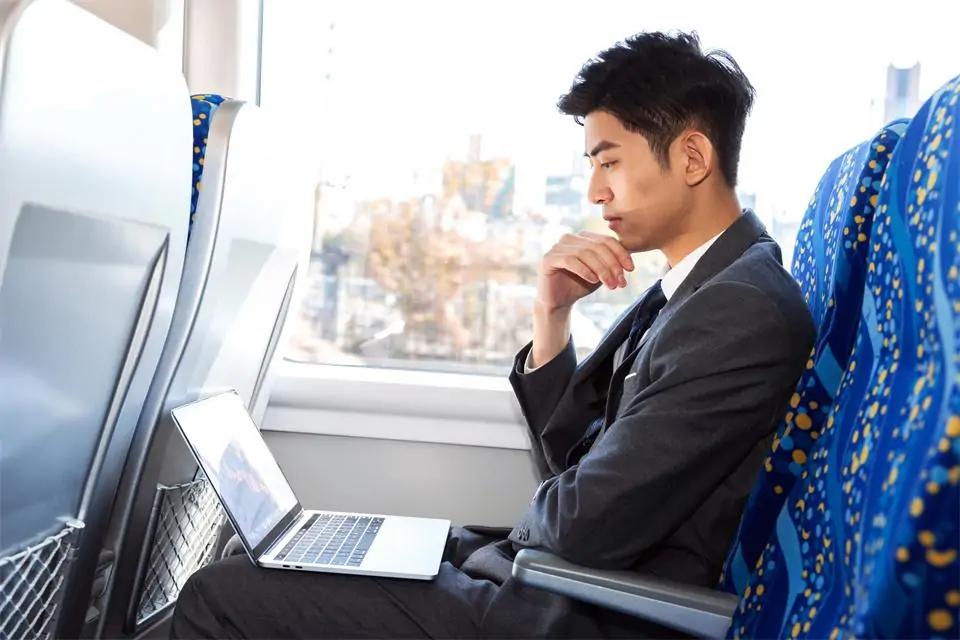 优秀的人就是善于总结生活经验,优秀的人善于发现优点