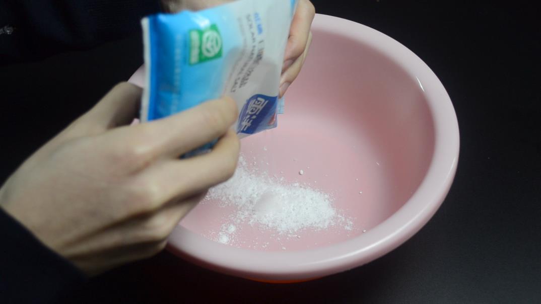 毛巾怎么洗又臭又好,毛巾用久了又脏又腻一招搞定