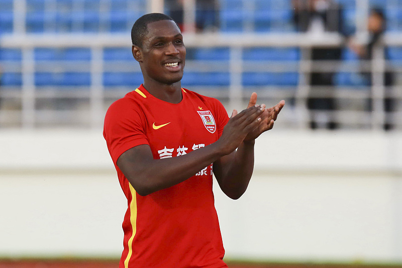 亚泰旧将面对亚泰进球,亚泰旧将