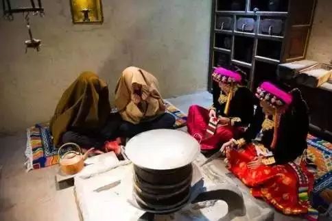 原来“女儿国”是真实存在的，就藏在川西！