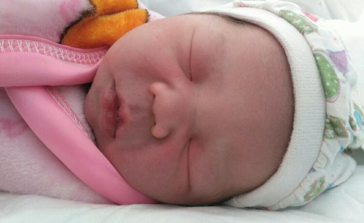 有种整容式成长叫甜馨,有一种整容叫长大后