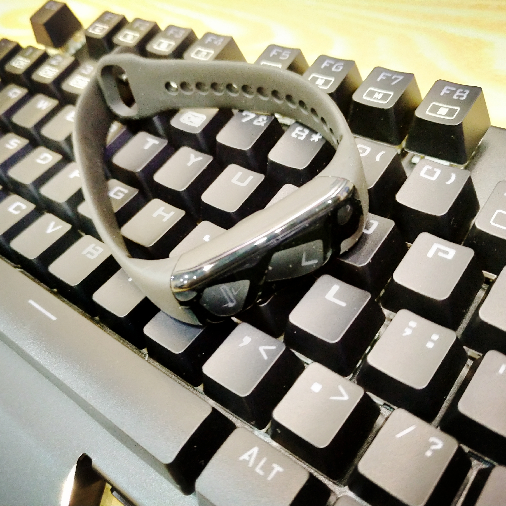 乐心手环5和5s有什么区别,乐心手环5怎样调时间