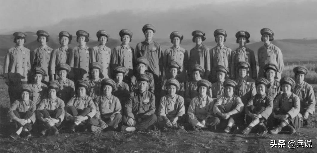 空中女飞行员,中国女飞行员坠机身亡