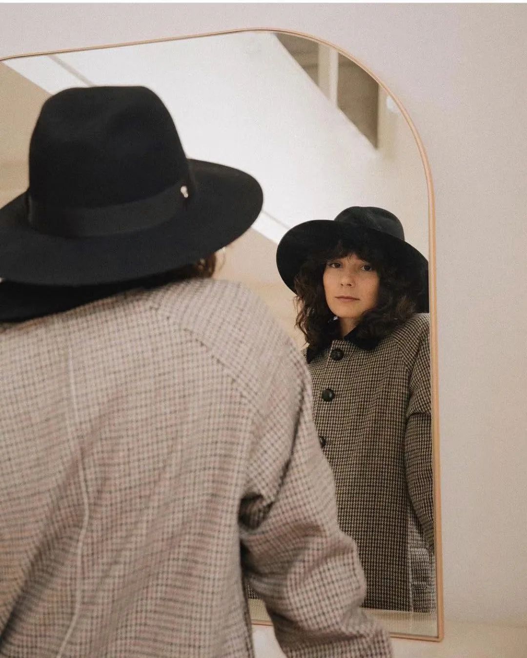 圆脸女孩帽子,小圆脸适合戴什么帽子