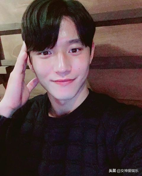 shinee金起范珉豪,shinee崔珉豪李泰民