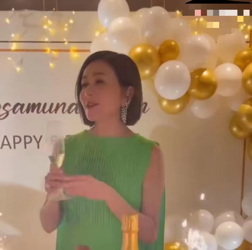 关之琳生日派对视频,关之琳70岁生日宴会