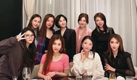 杨颖气质美貌并存,杨颖颜值对比