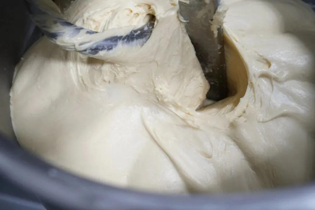 面包面团搅拌的几个阶段 (面包面团调制经历的阶段如何判断)