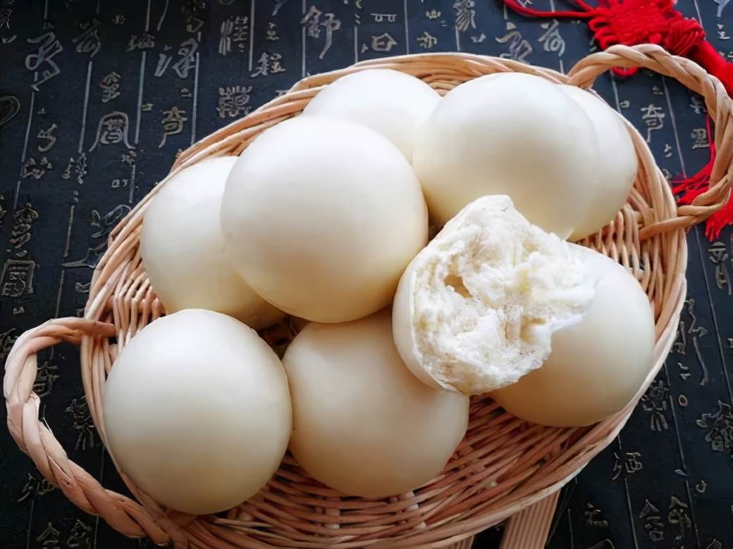 蒸馒头用高筋还是低筋,蒸馒头是高筋面粉还是低筋面粉好