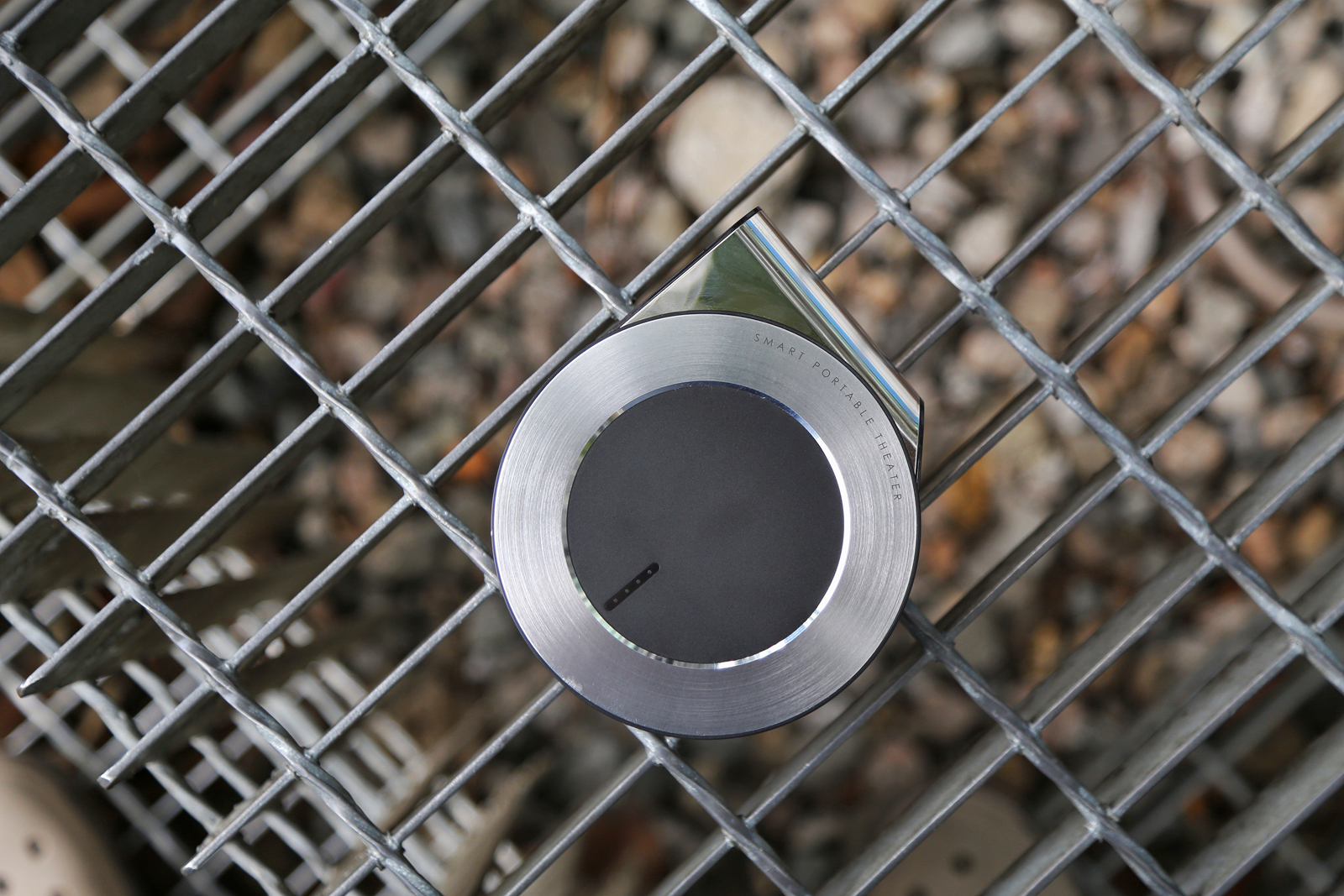 坚果微果i6有高清接口吗,坚果微果i6投影太暗