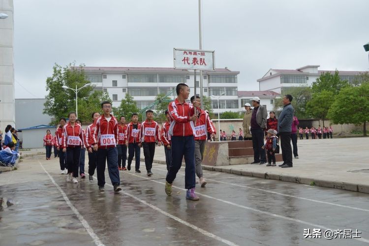 杩愬姩鍋ュ効鏄捐韩鎵嬫椂浠ｉ獎瀛愮珵椋庢祦,杩愬姩鍋ュ効璧涘嚭椋庨噰璧涘嚭鎷兼悘