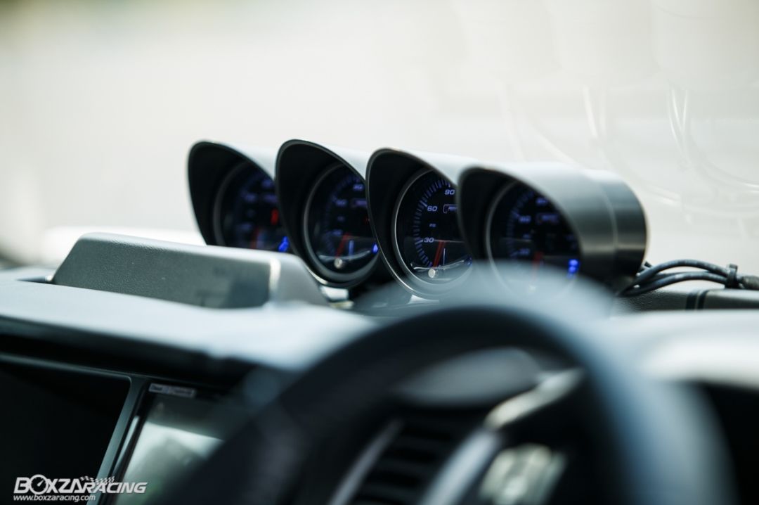 面包车能改装新能源吗,丰田海狮面包车6座最新款