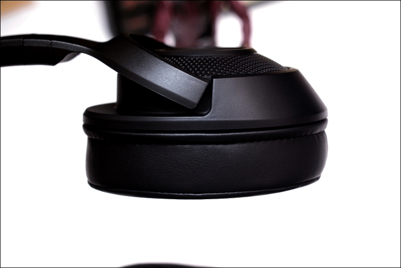 雷蛇入耳式游戏电竞耳机推荐,雷蛇头戴式电竞游戏耳机推荐