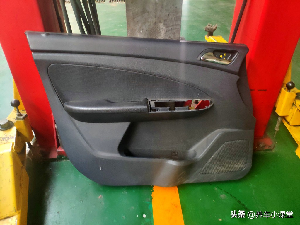 小事故4s店过度维修,汽车小问题4s店却大修