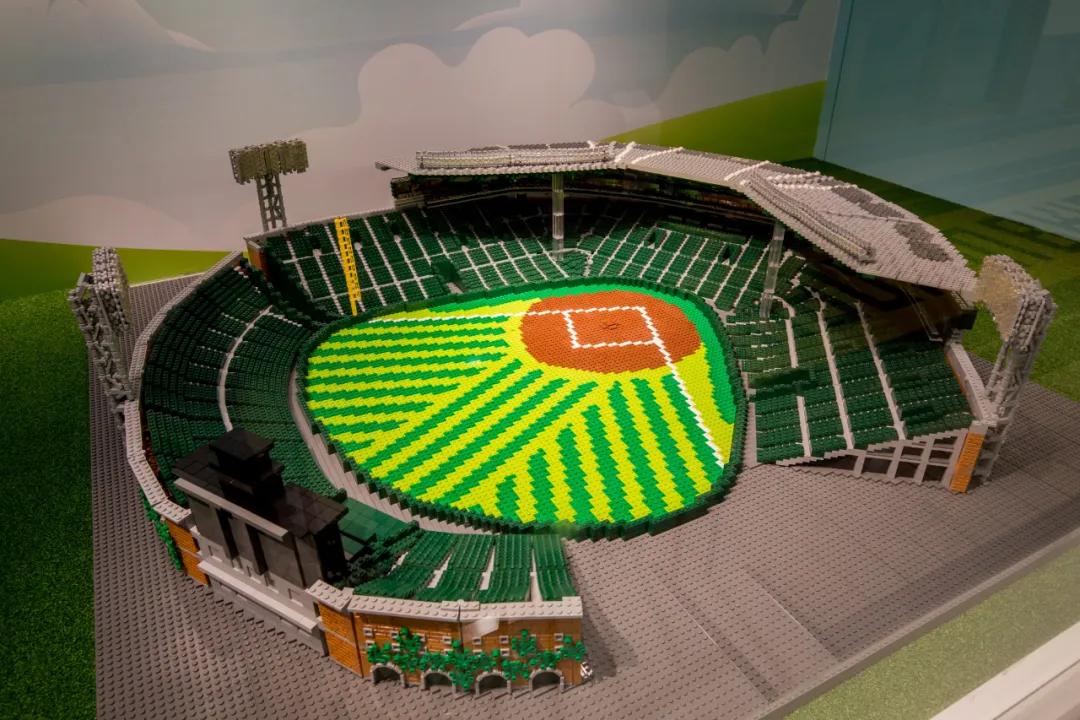 乐高大师最震撼的作品,日本乐高大神用积木拼奥特曼