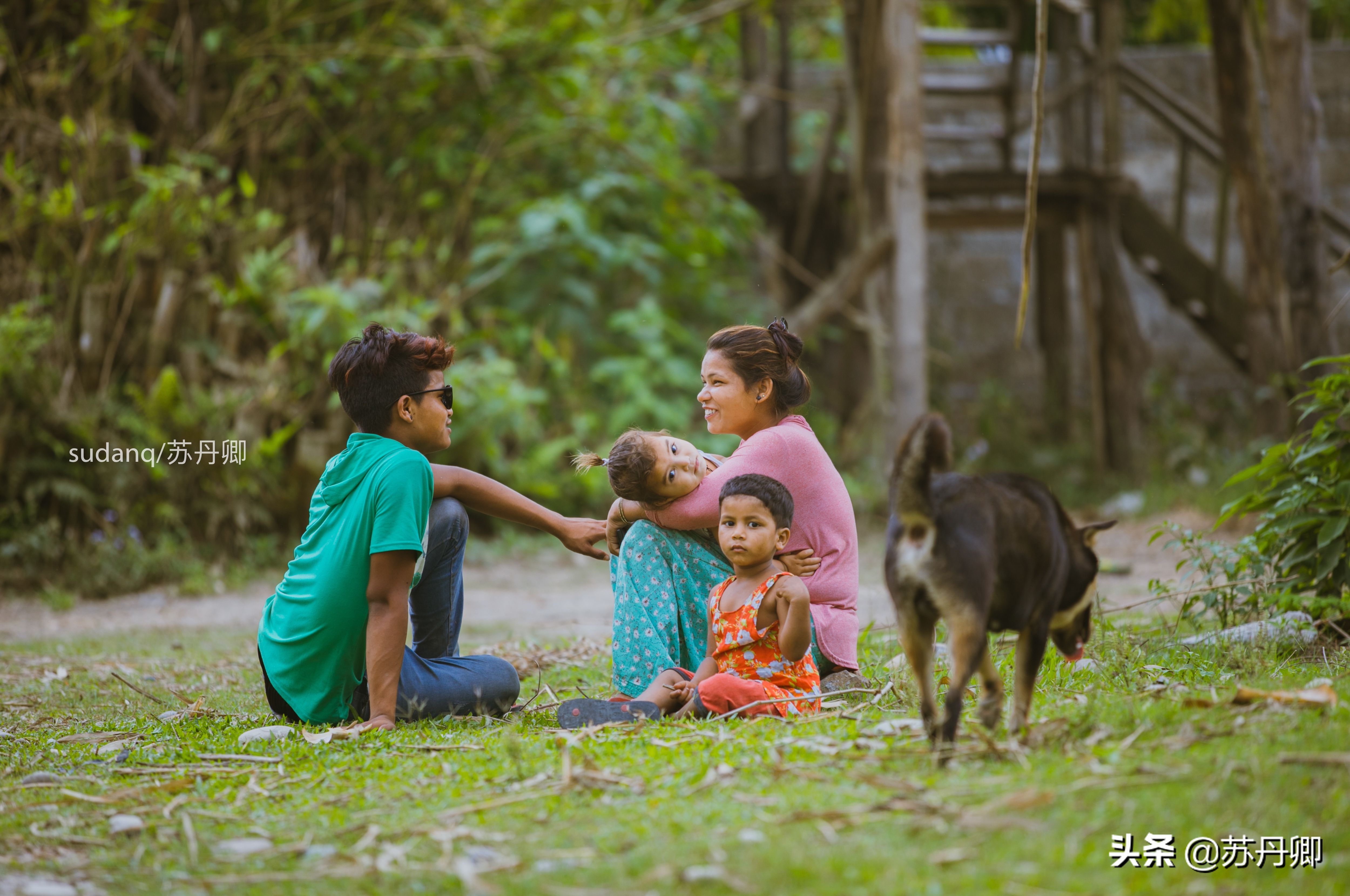 尼泊尔贫穷的真实生活,为什么说尼泊尔的幸福指数高呢