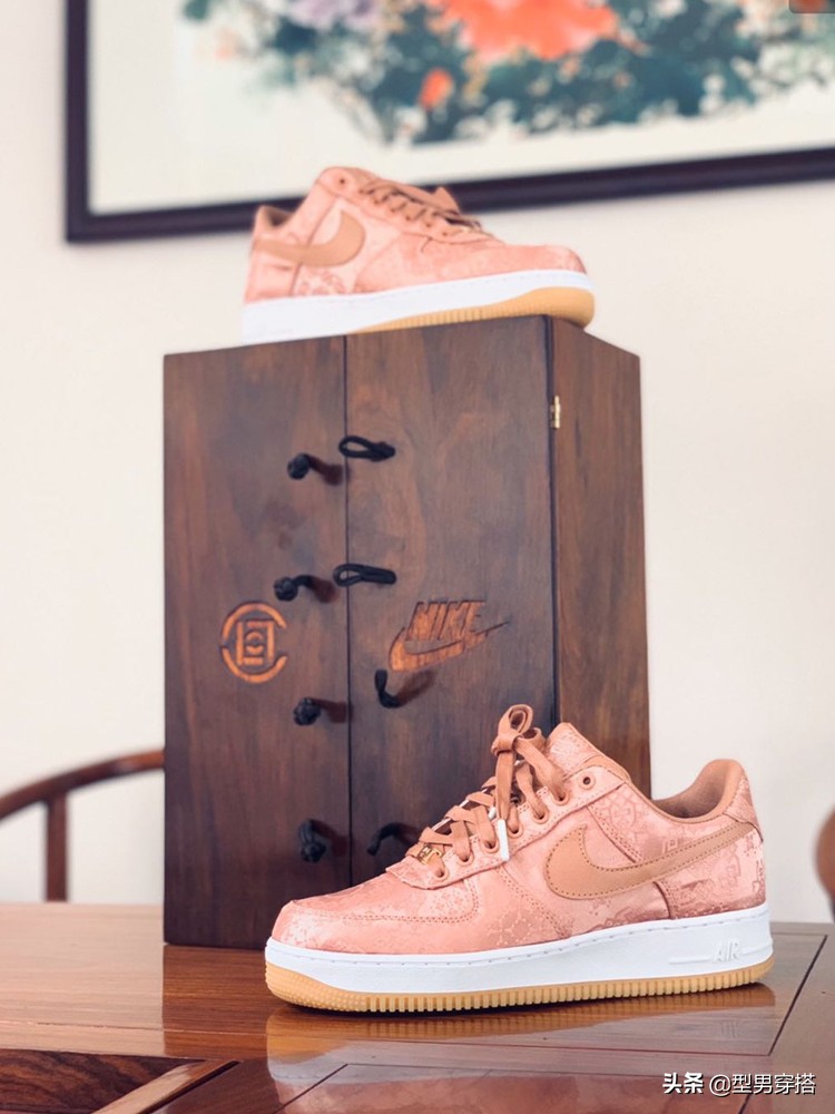 活久见!联名款买不到,就连鞋盒我也不配了