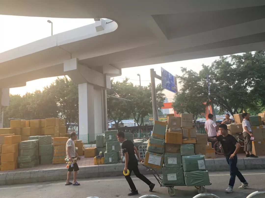 月租三千12平米的商铺能做什么,广州300平租店铺多少钱